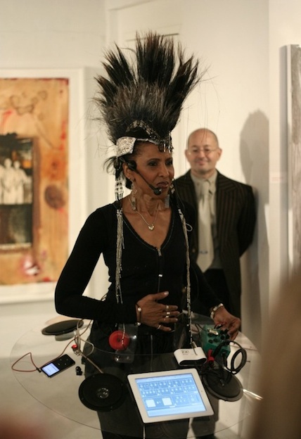 csGrain with Nona Hendrix